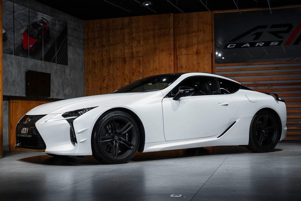 Lexus LC 500 Ultimate Edition 85/165 kupé