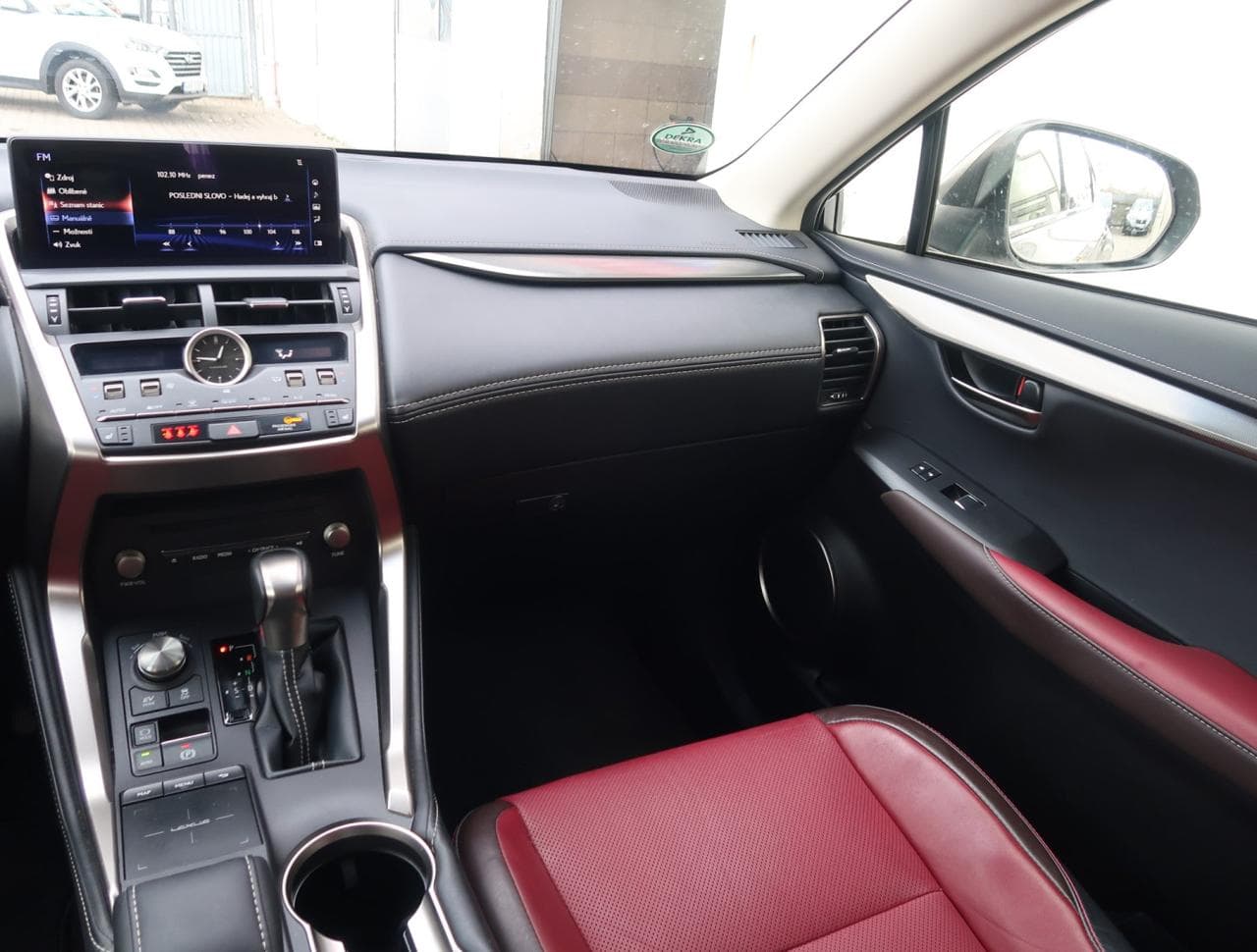 2018 Lexus NX - 11