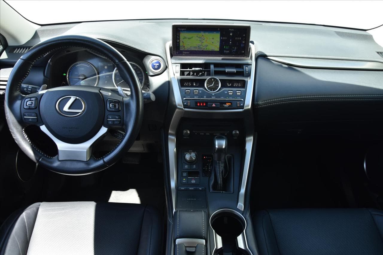 2020 Lexus NX - 14