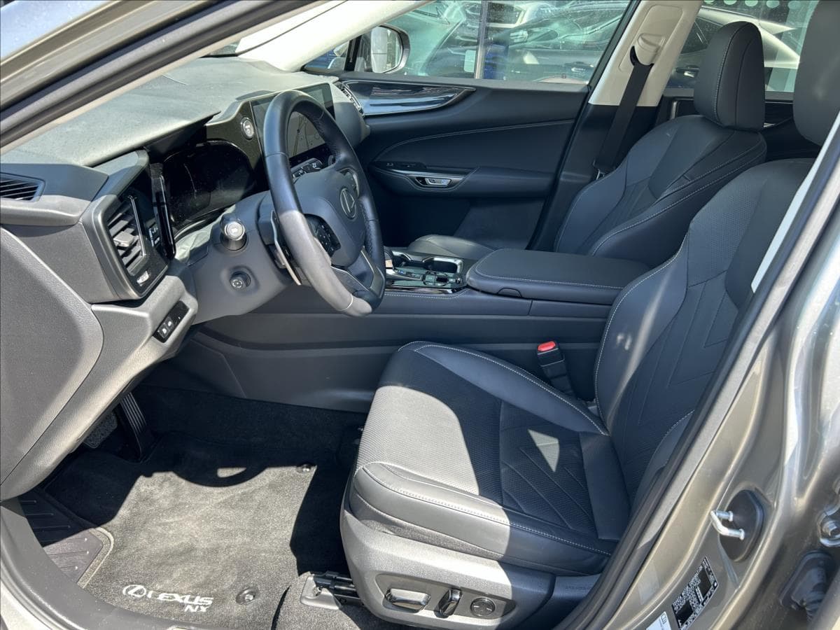 2023 Lexus NX - 10