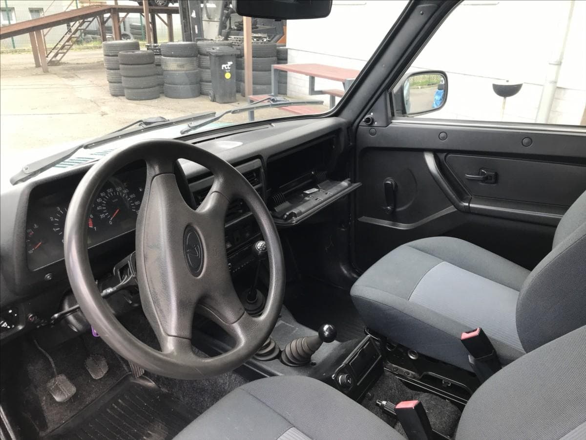 2016 Lada NIVA - 16