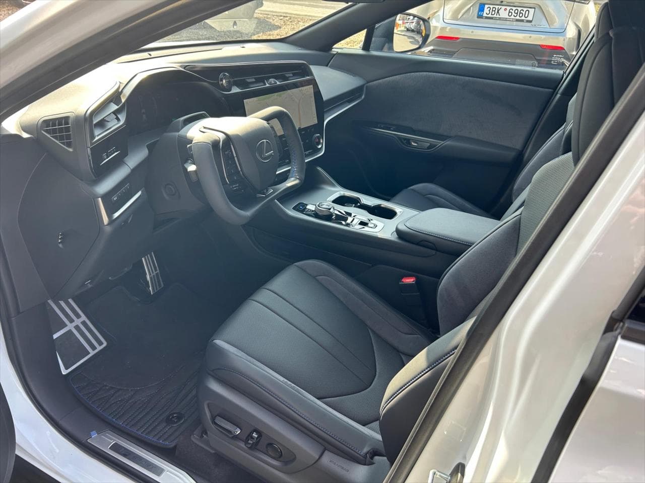 2025 Lexus Ostatní - 10