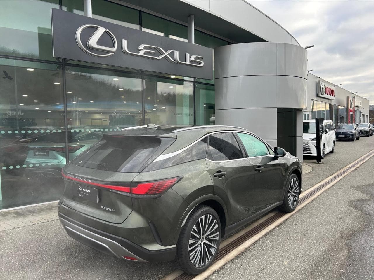 2023 Lexus Rx - 11