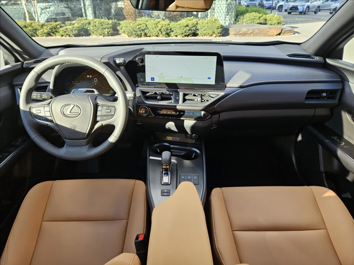 2024 Lexus UX - 8