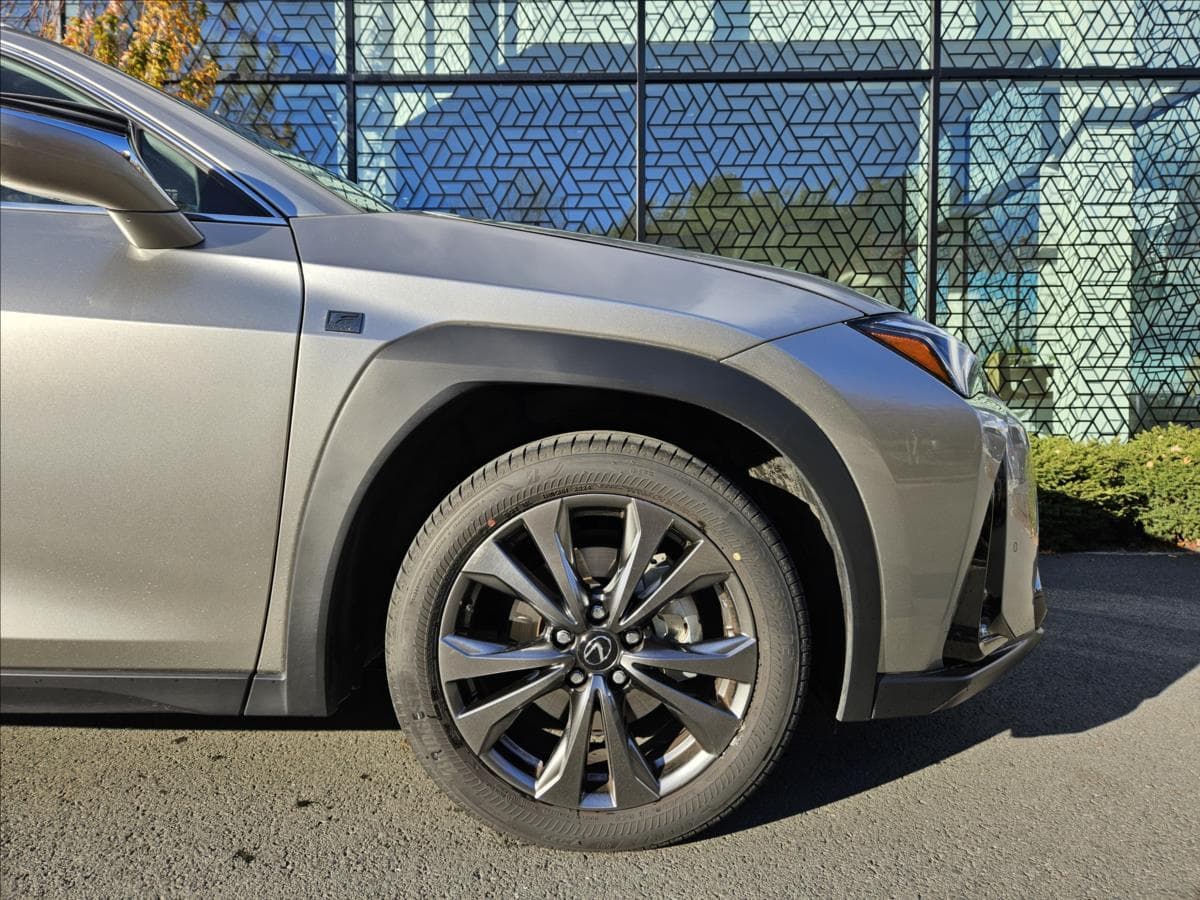 2024 Lexus UX - 5