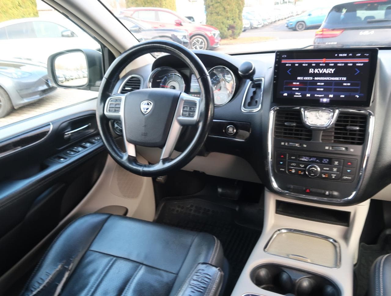2012 Lancia VOYAGER - 9