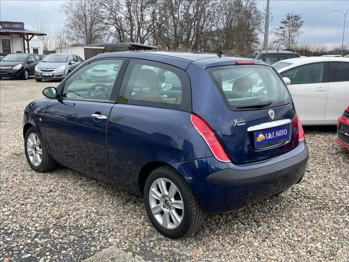 2003 Lancia Ostatní - 7