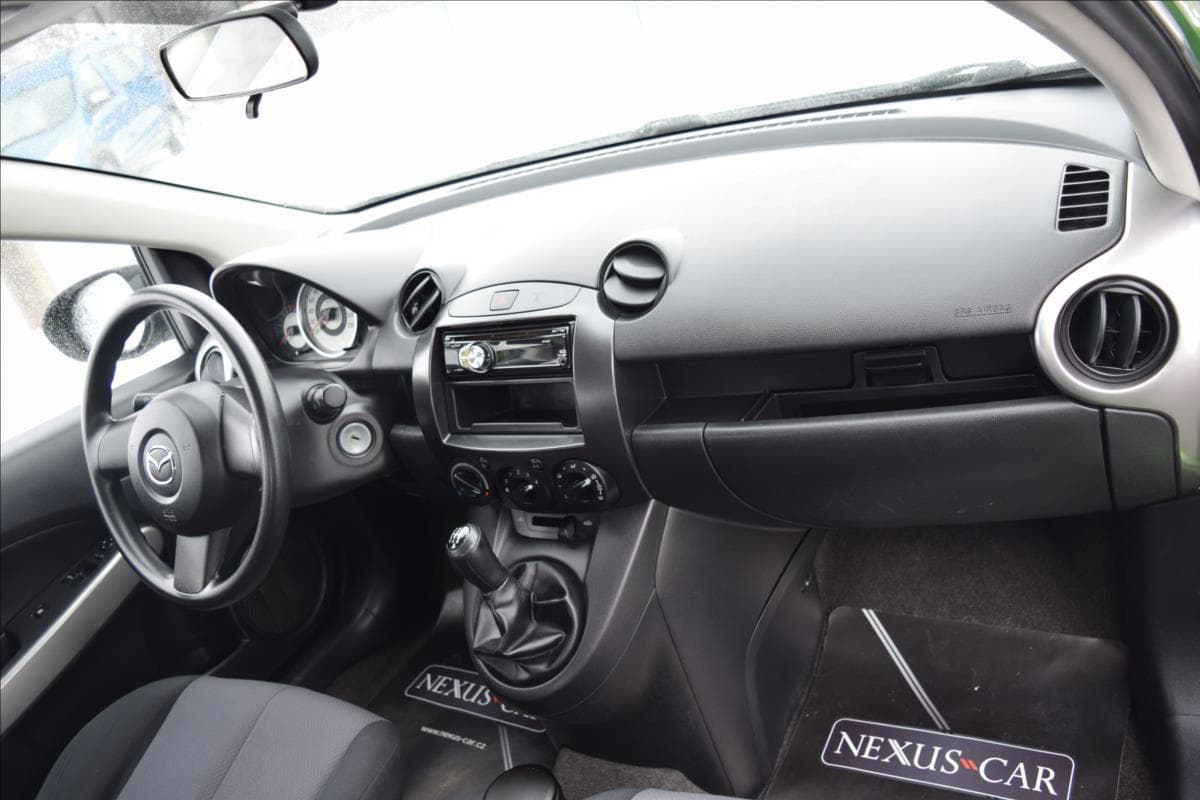 2009 Mazda 2 - 20
