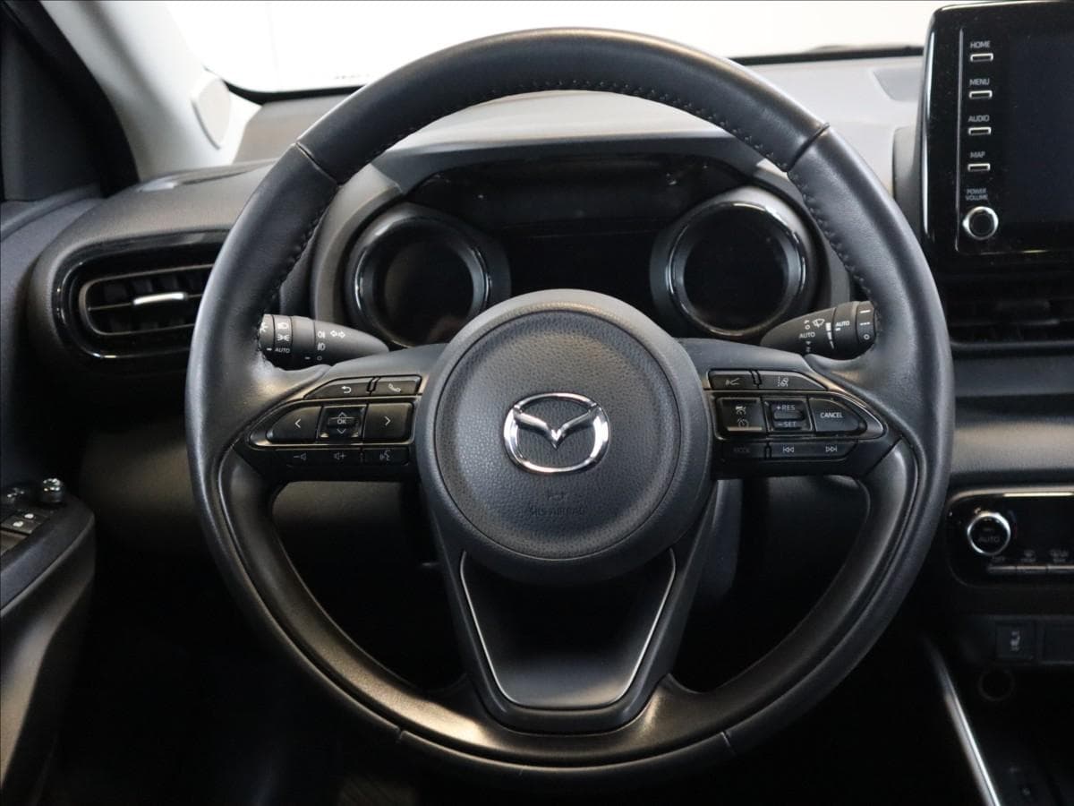 2024 Mazda 2 - 14