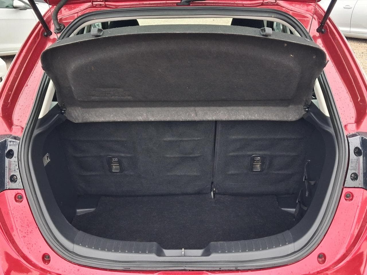 2015 Mazda 2 - 7