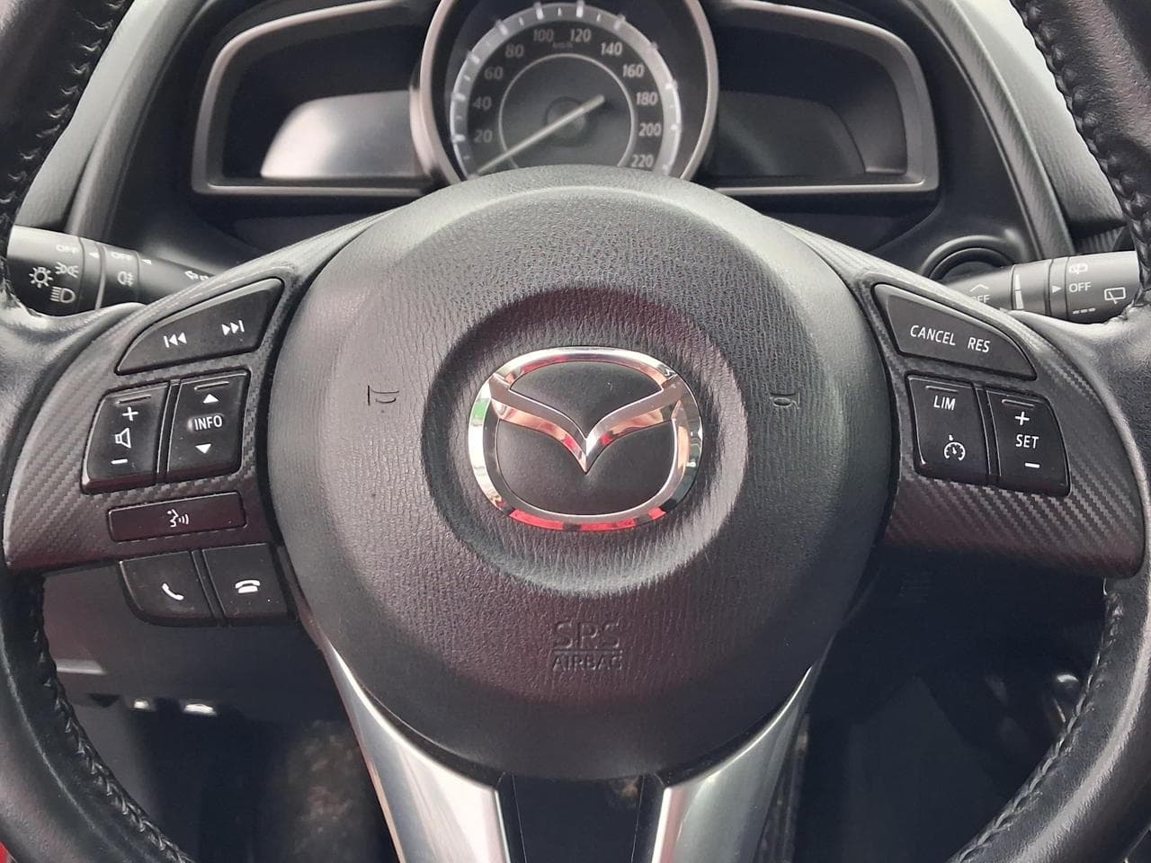 2015 Mazda 2 - 16