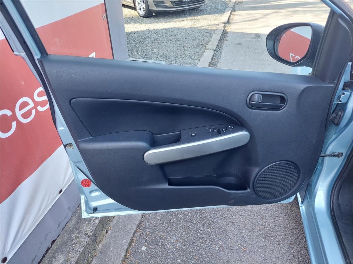 2008 Mazda 2 - 15