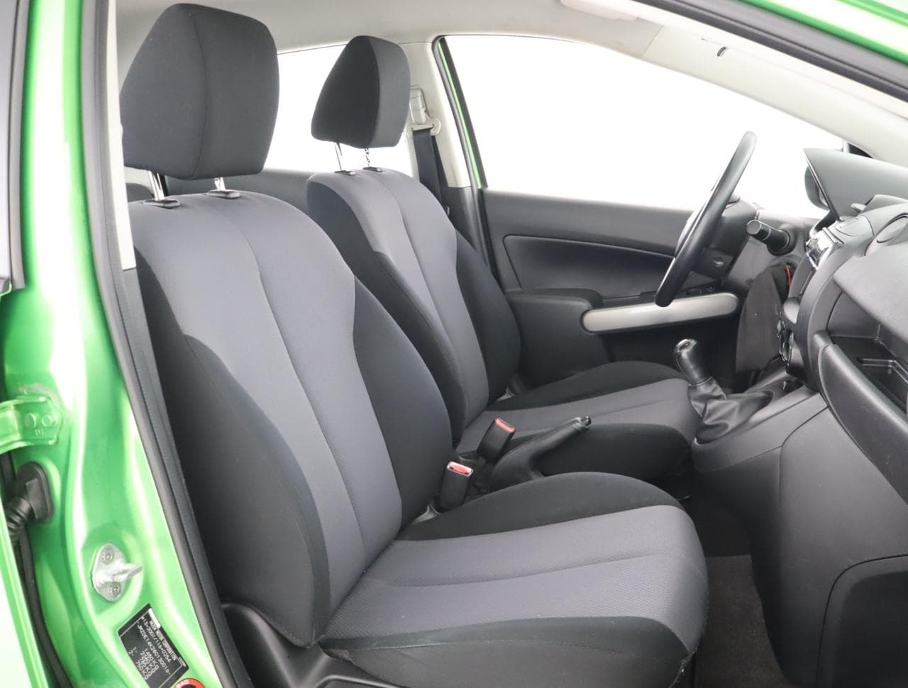 2008 Mazda 2 - 12
