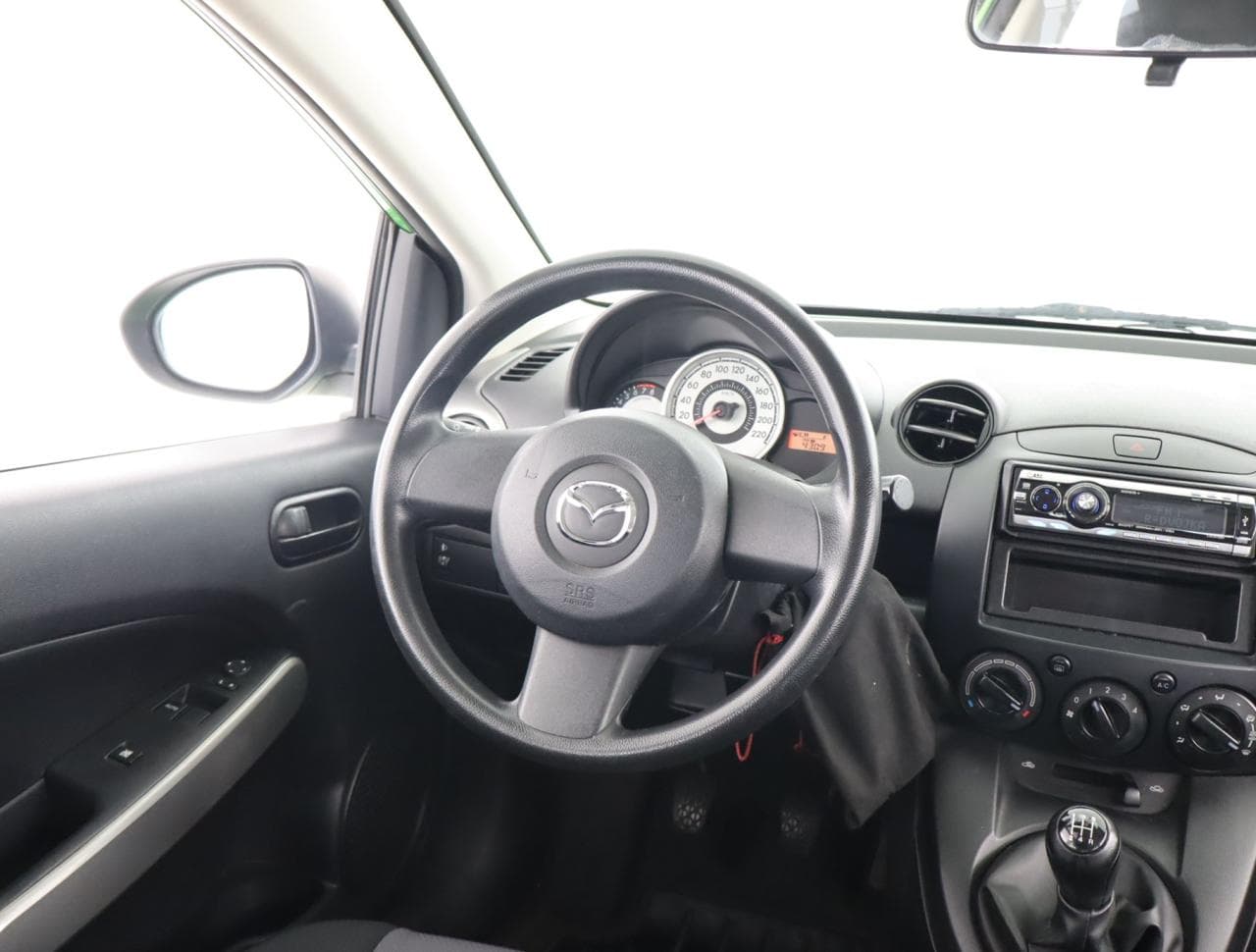 2008 Mazda 2 - 9