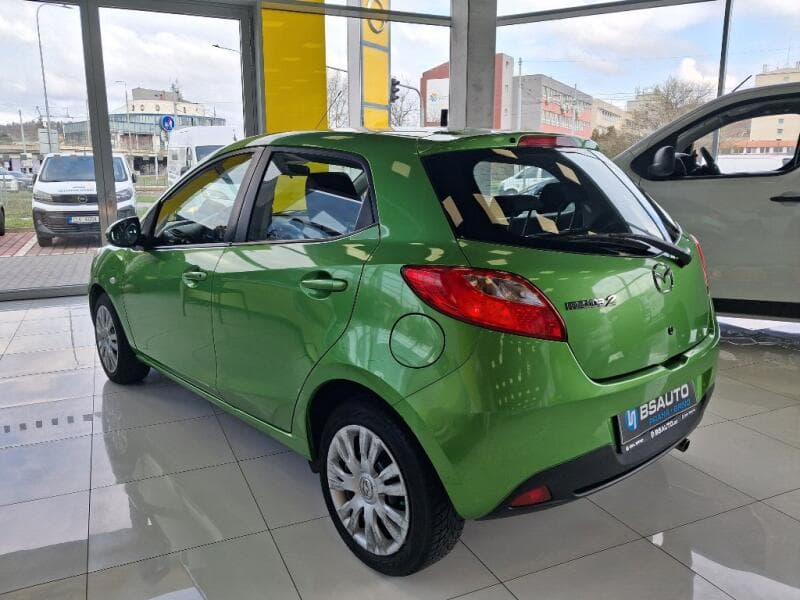 2009 Mazda 2 - 4