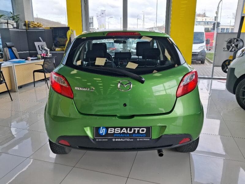 2009 Mazda 2 - 5