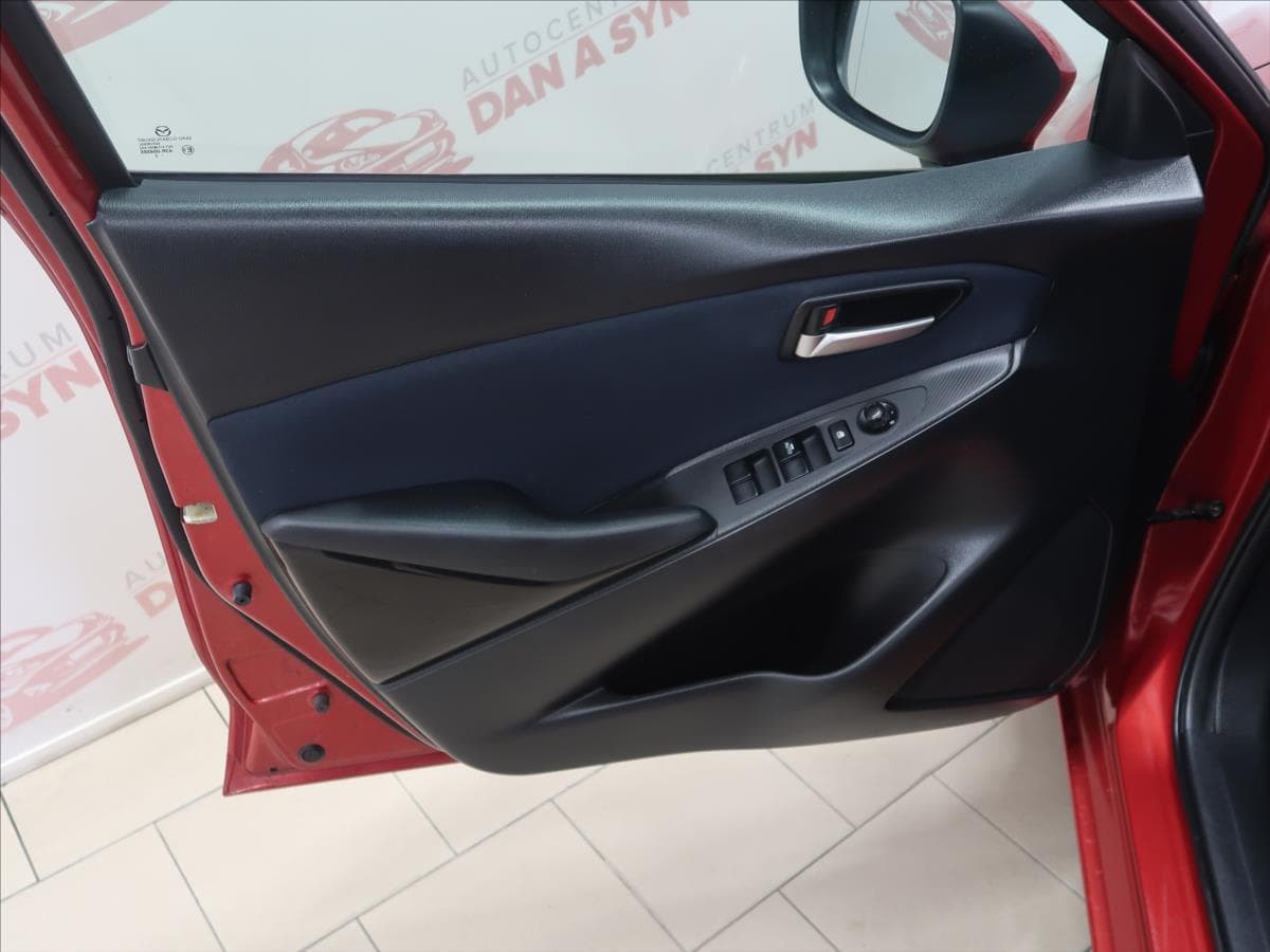 2016 Mazda 2 - 11