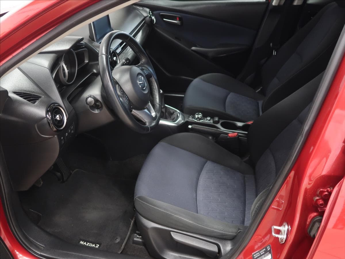 2016 Mazda 2 - 13