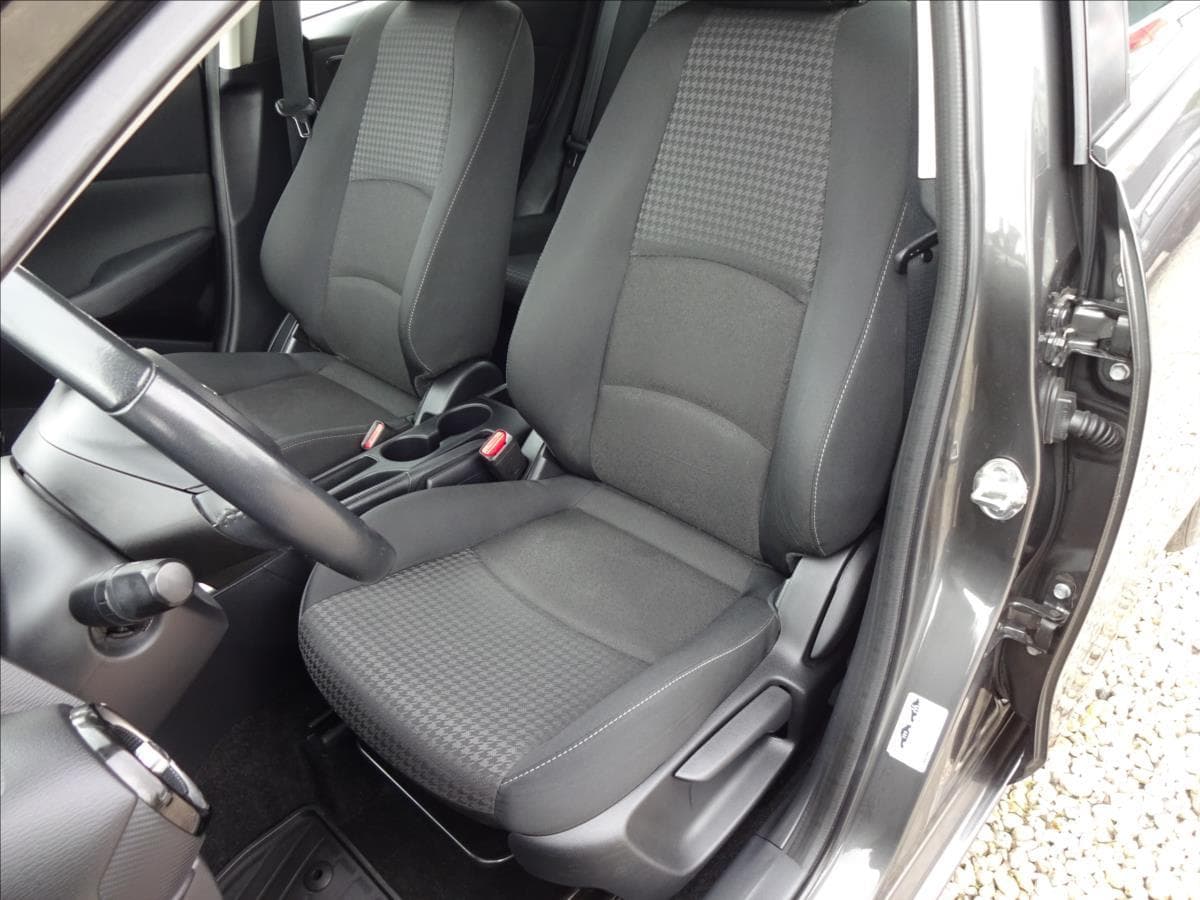 2019 Mazda 2 - 23