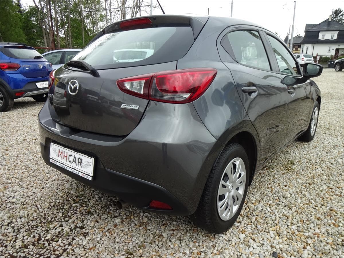 2019 Mazda 2 - 7