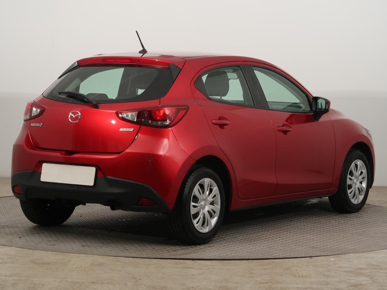 2017 Mazda 2 - 7