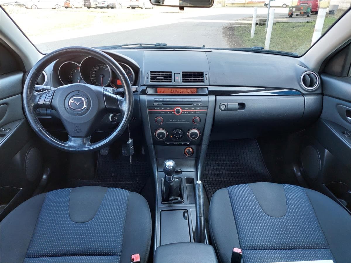 2006 Mazda 3 - 12