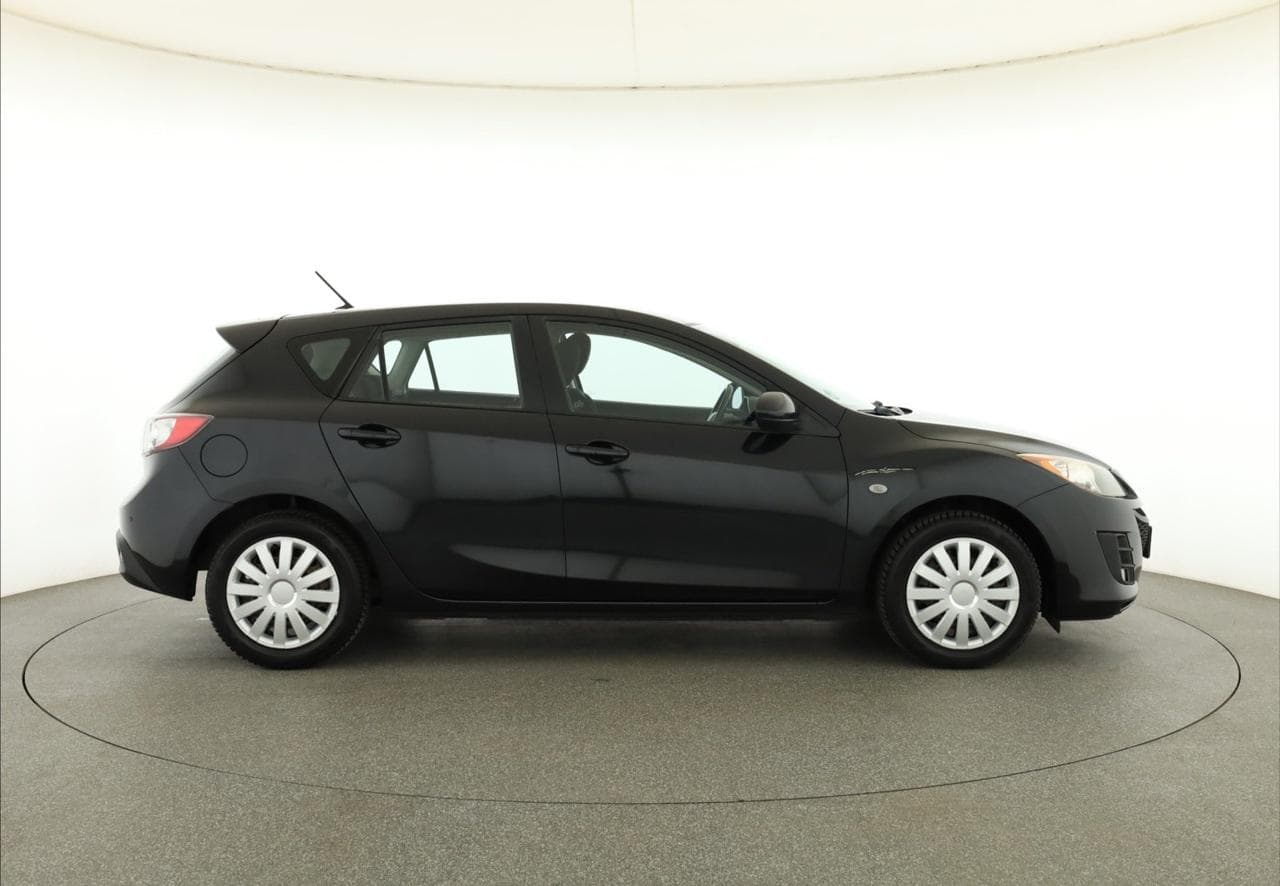 2010 Mazda 3 - 8