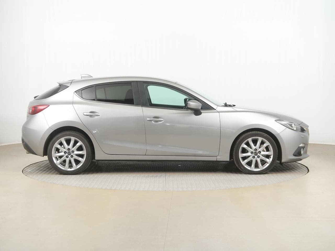 2015 Mazda 3 - 8