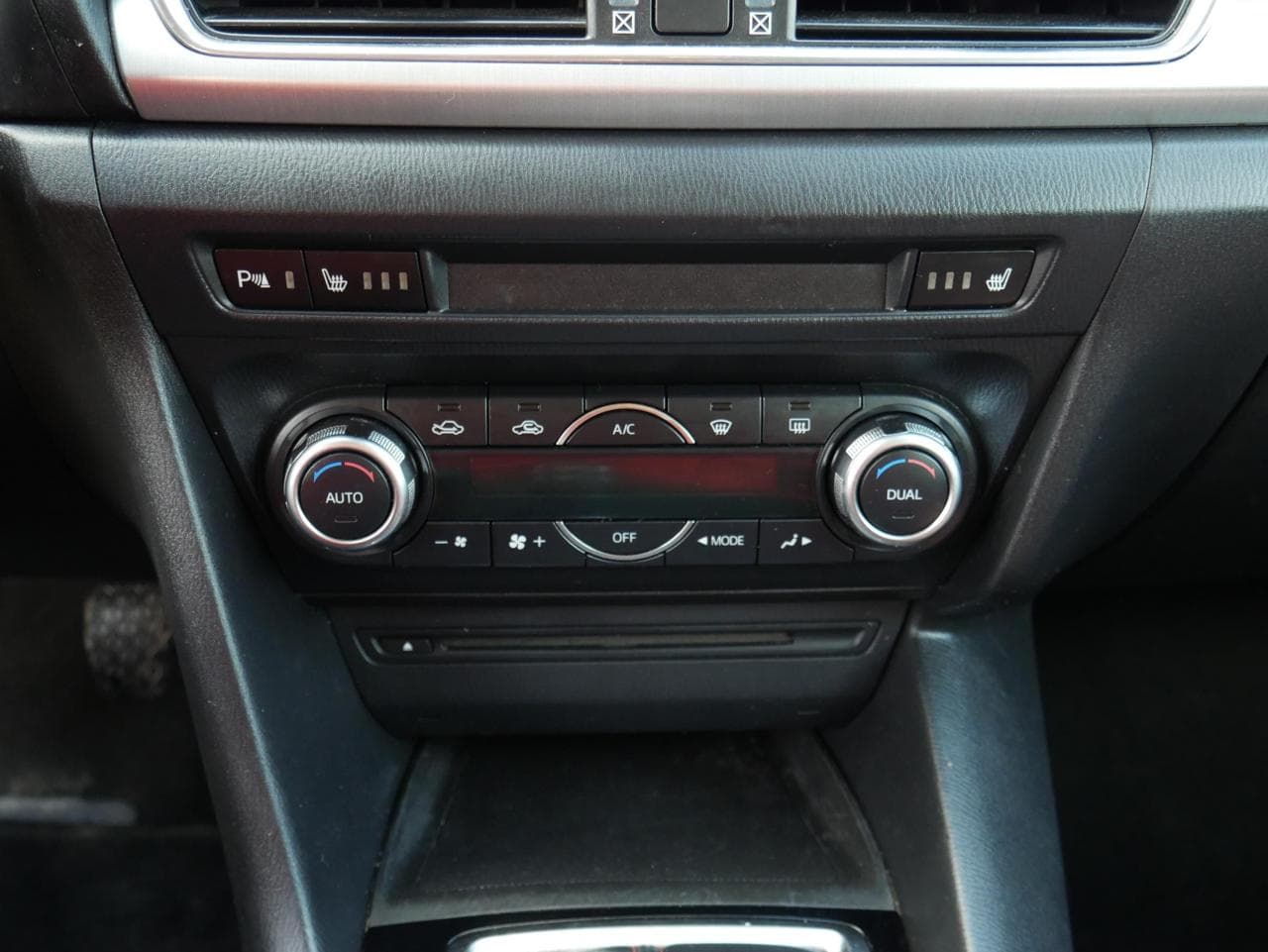 2014 Mazda 3 - 15