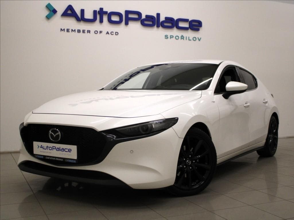 Mazda 3 2,0 G180 AWD AT GT+ Bose Kůže hatchback