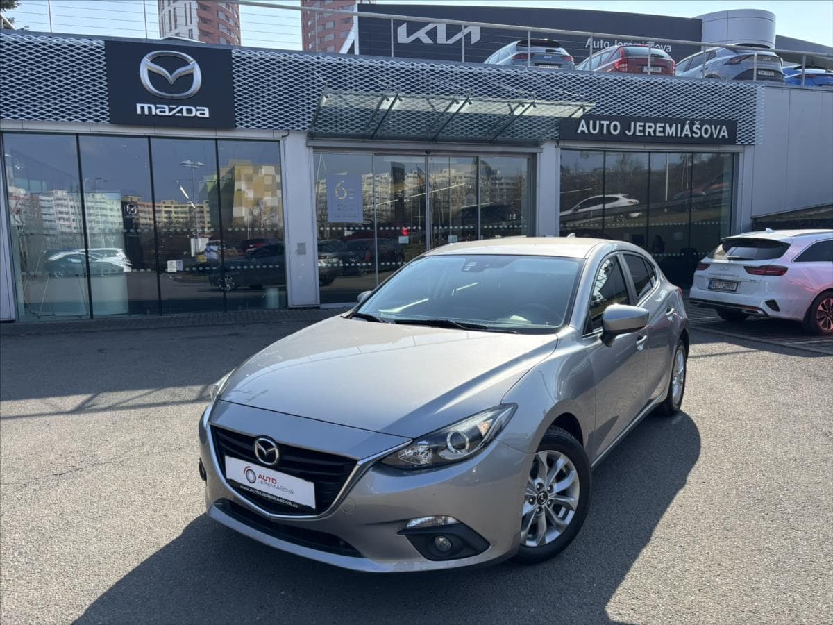 Mazda 3 2,0 i Attraction PLNÝ SERVIS hatchback