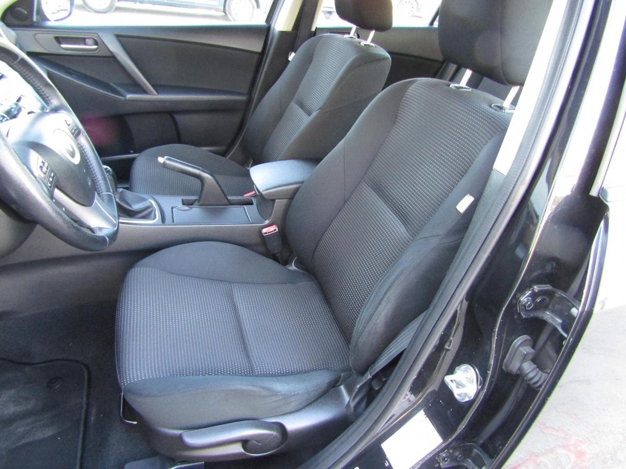 2011 Mazda 3 - 17