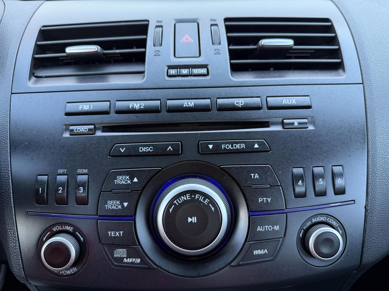 2011 Mazda 3 - 27