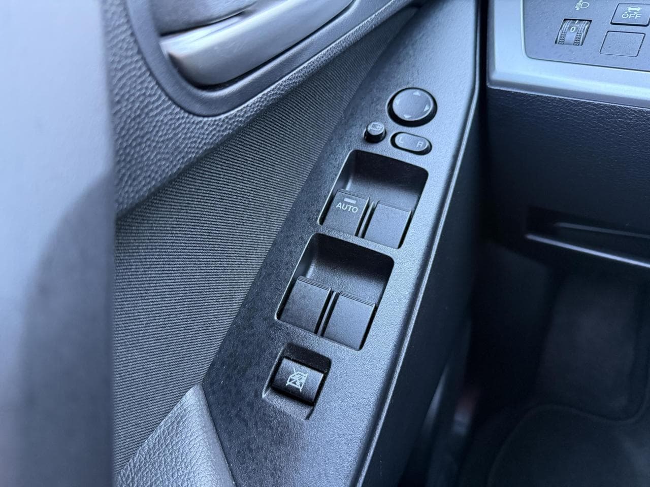 2011 Mazda 3 - 21