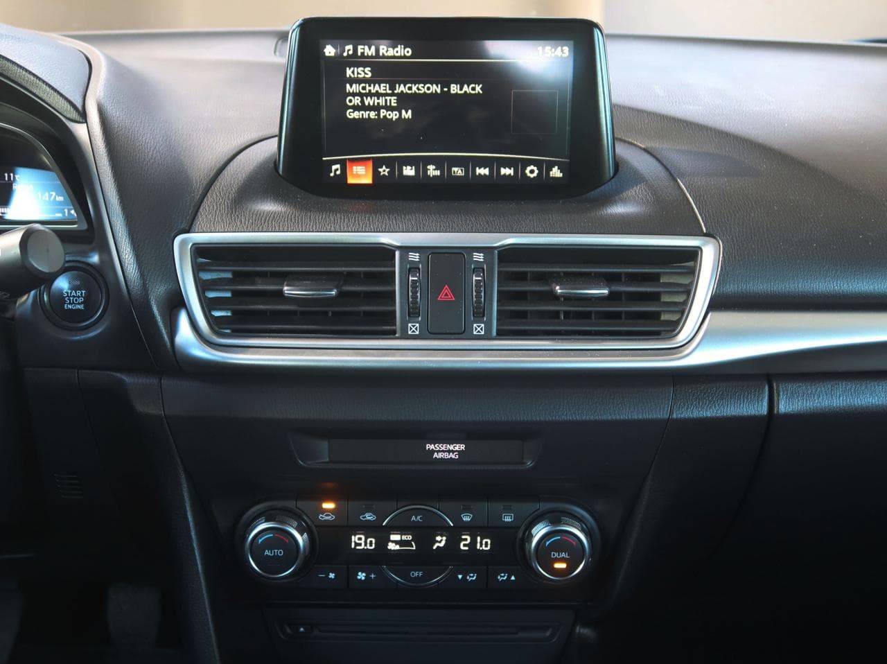 2017 Mazda 3 - 25