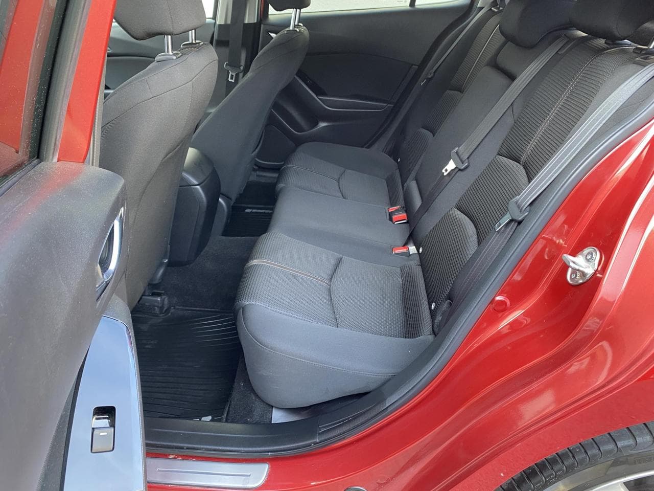 2018 Mazda 3 - 16