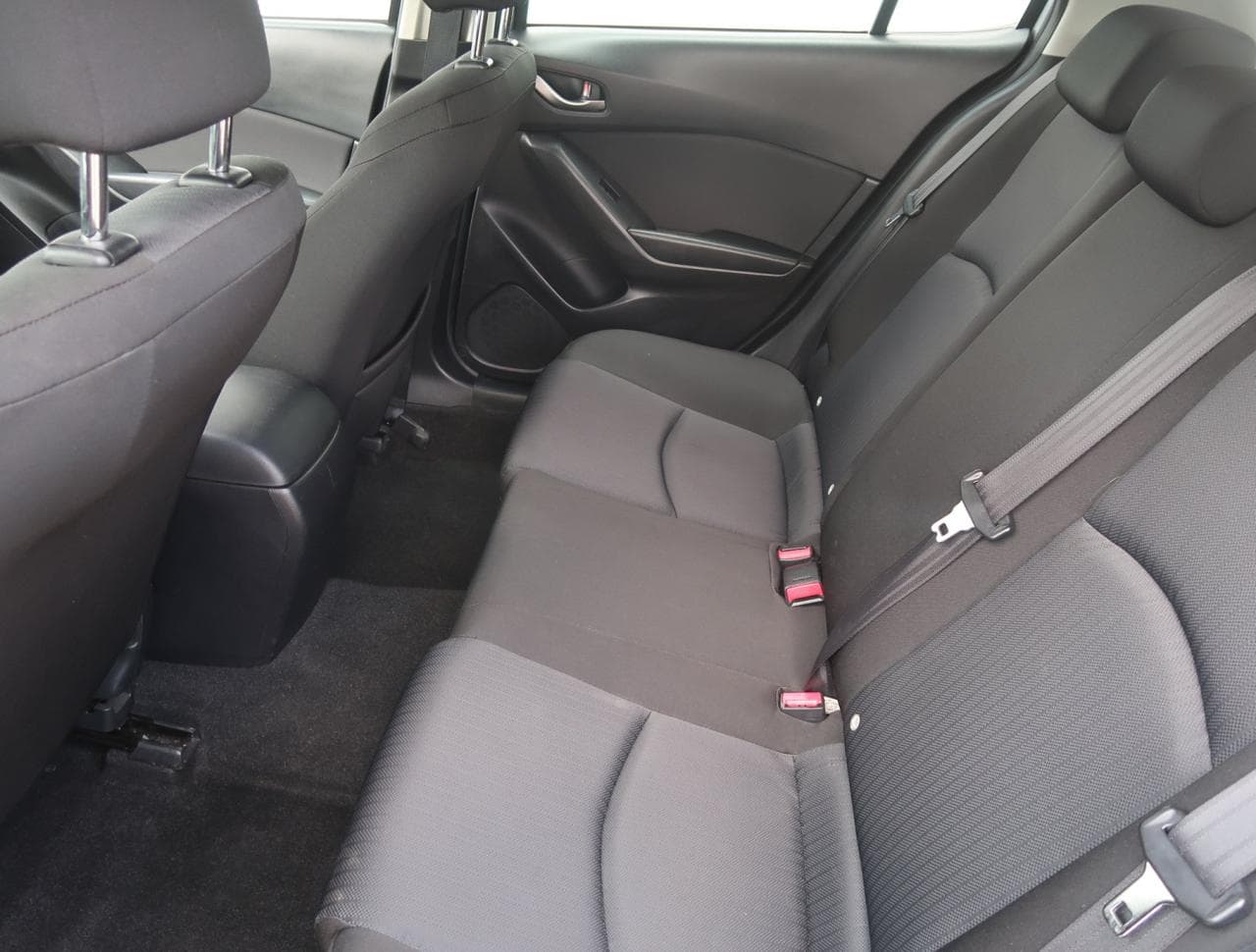 2015 Mazda 3 - 15
