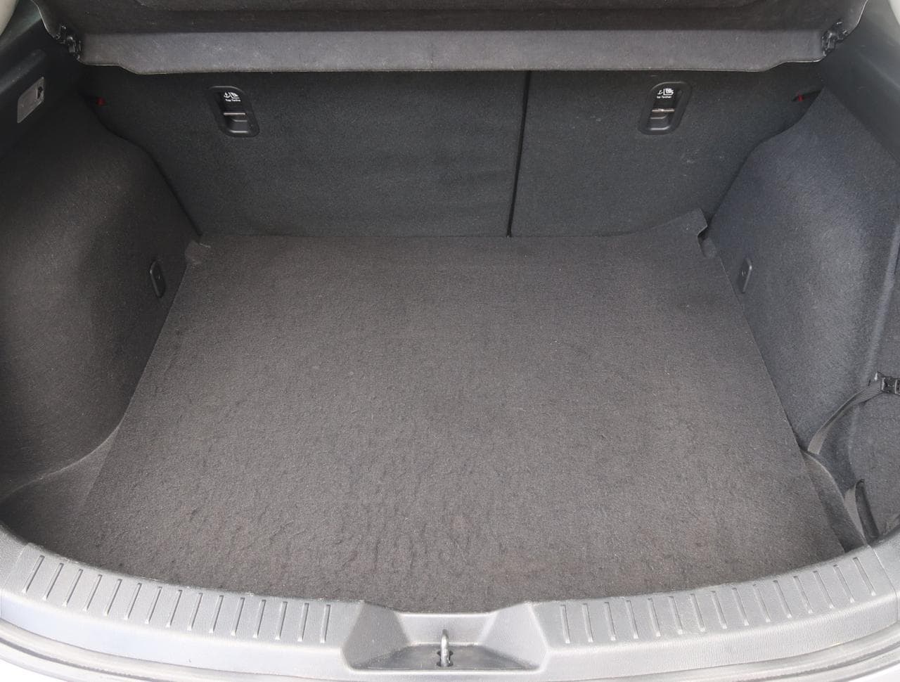 2015 Mazda 3 - 18