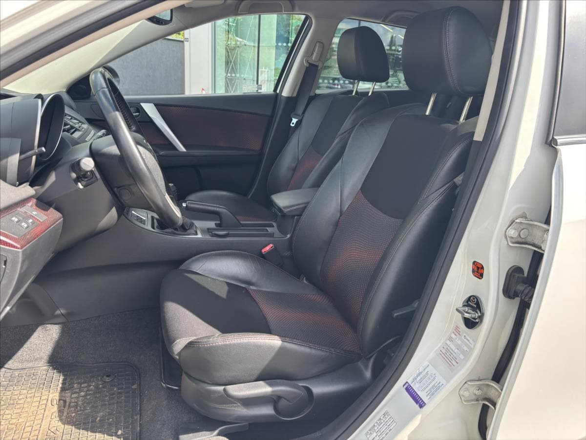 2009 Mazda 3 - 16