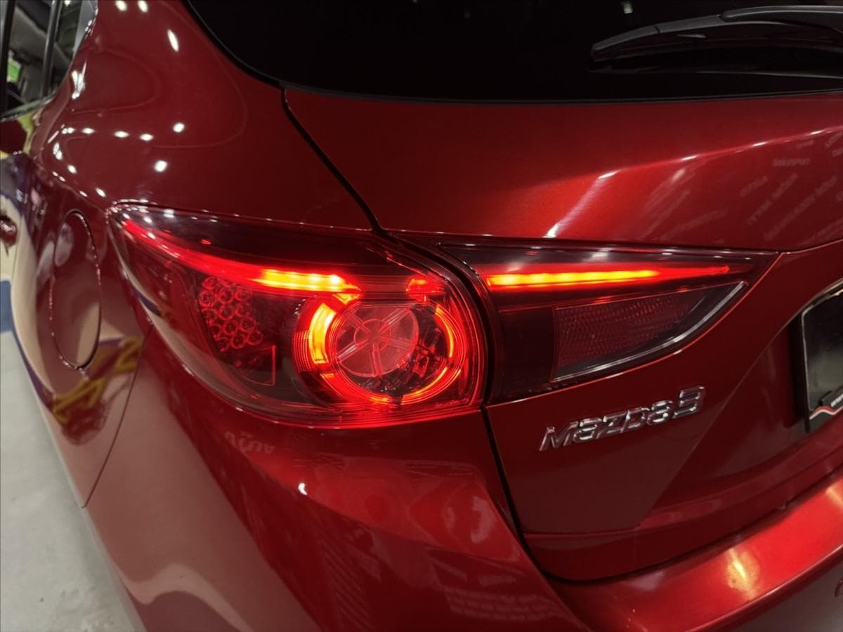 2019 Mazda 3 - 11