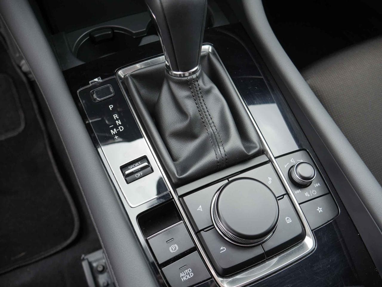 2020 Mazda 3 - 36