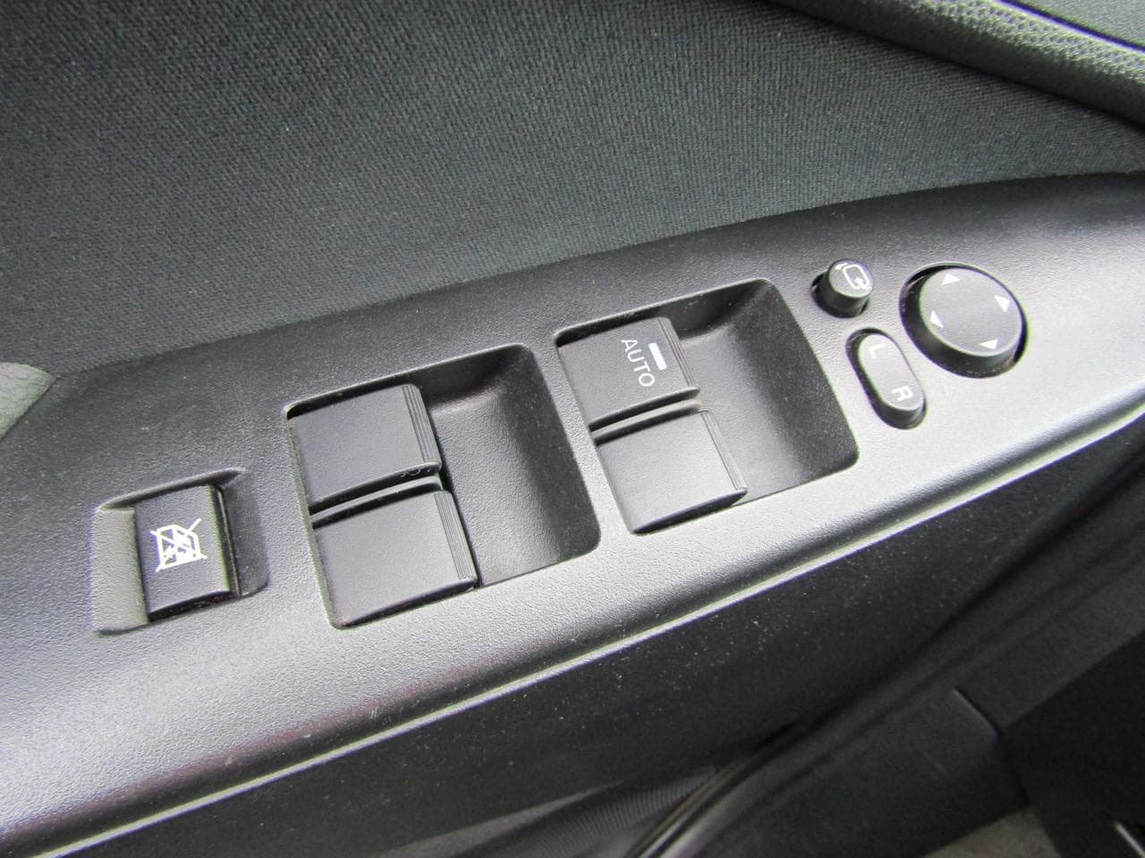 2011 Mazda 3 - 13