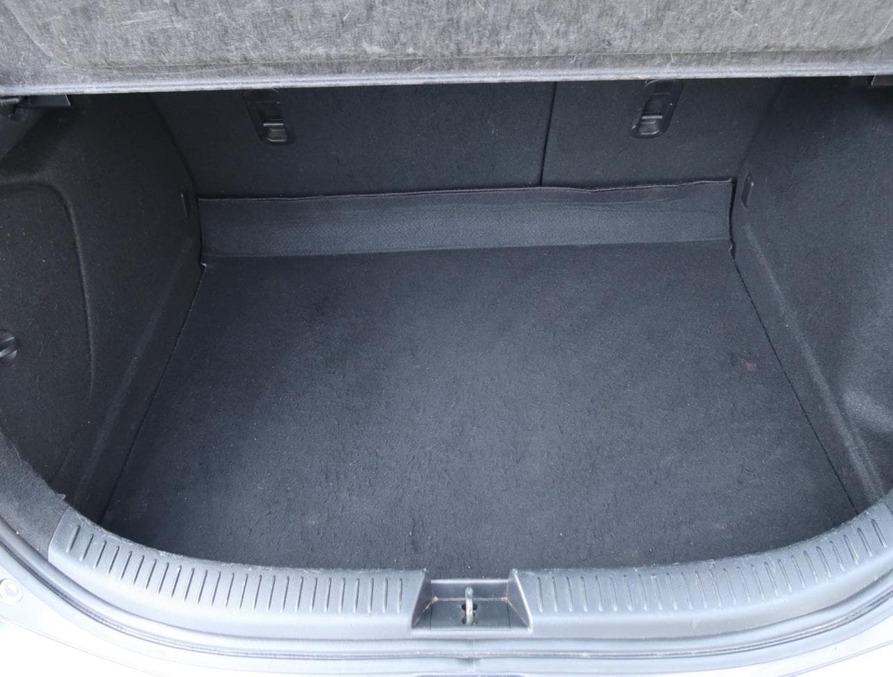 2007 Mazda 3 - 19