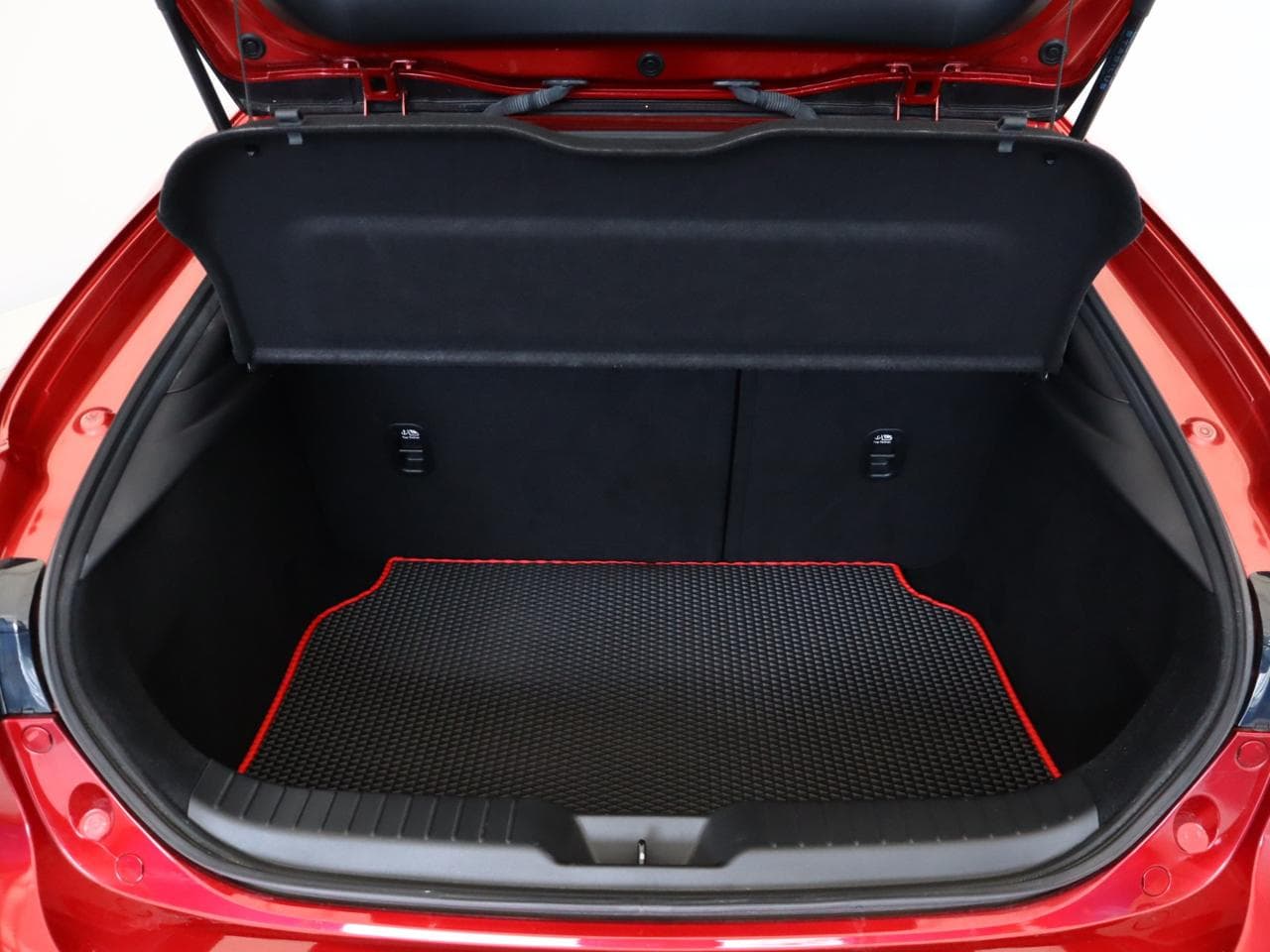 2023 Mazda 3 - 18