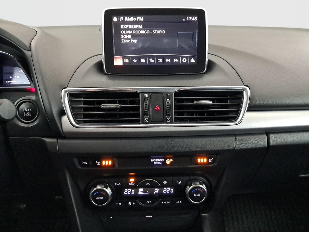 2015 Mazda 3 - 18