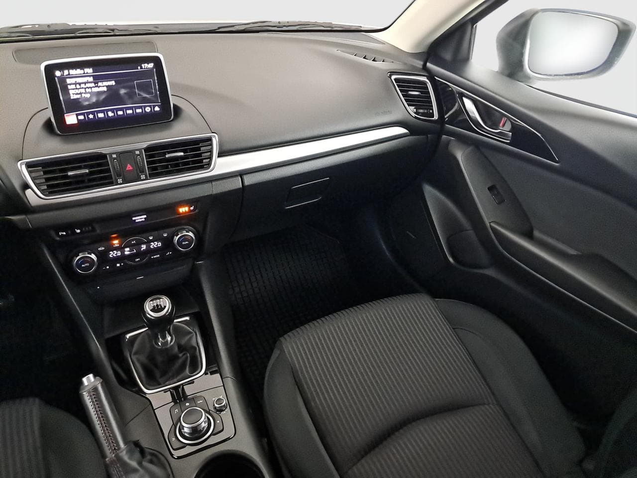 2015 Mazda 3 - 11