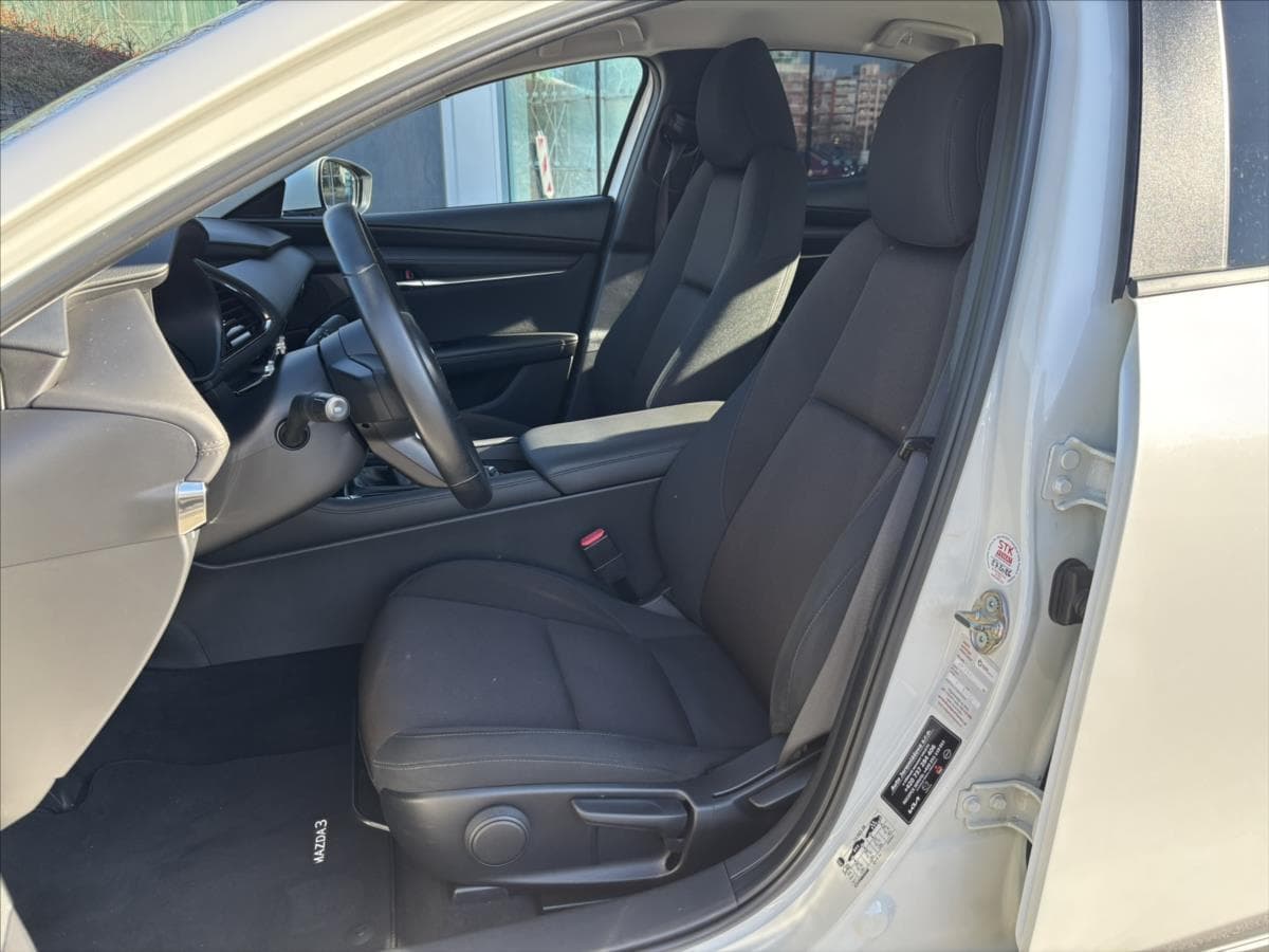2020 Mazda 3 - 10