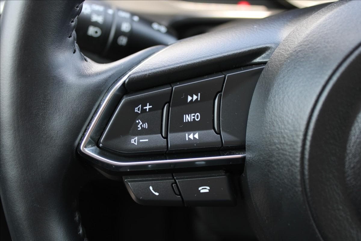 2017 Mazda 3 - 23