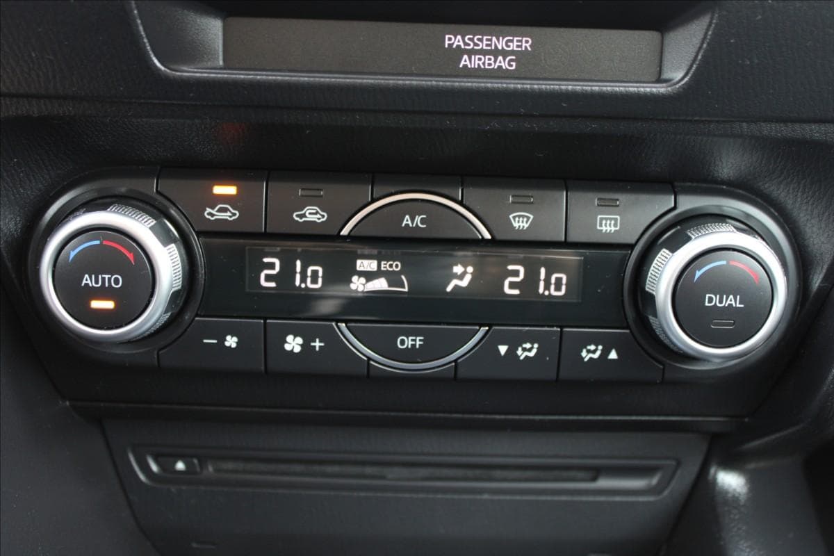 2017 Mazda 3 - 19
