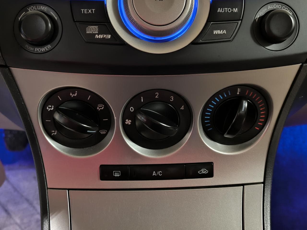 2009 Mazda 3 - 15